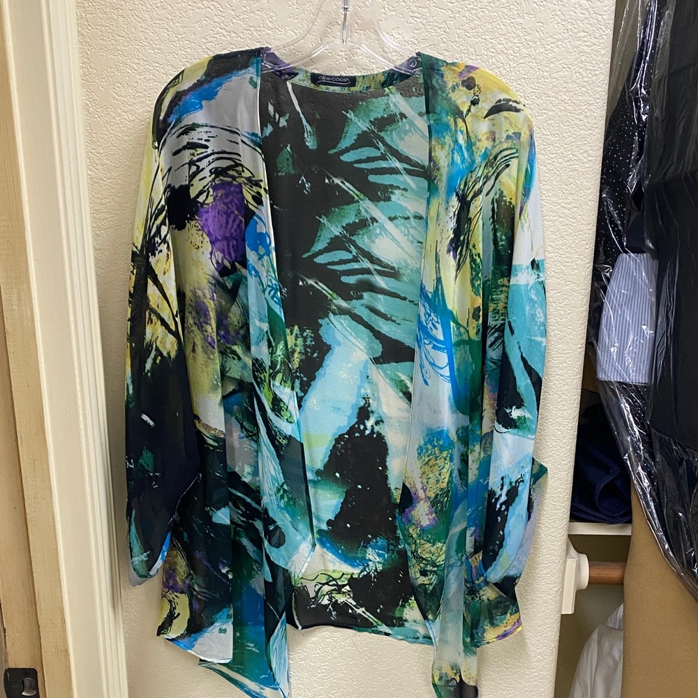 Allie Coosh Kimono Style Top